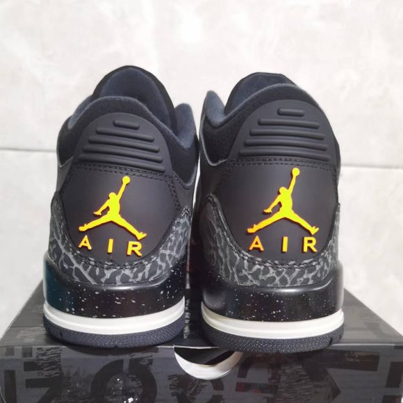 CT8532-080 Nike Air Jordan 3 Retro Grey Black retro blue Shoe size US 9 - Picture 6 of 7